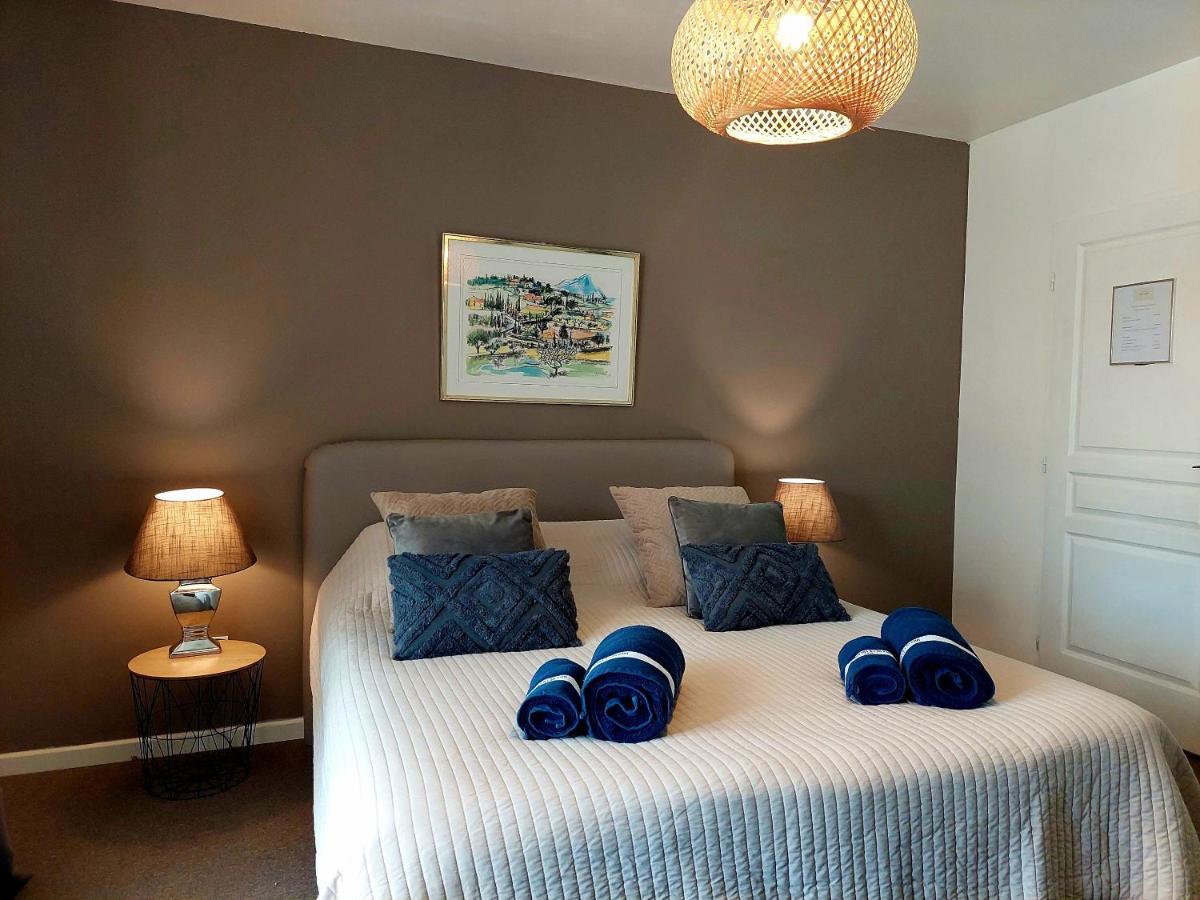 Les Jardins D'Eleusis Bed & Breakfast Murs  Eksteriør bilde