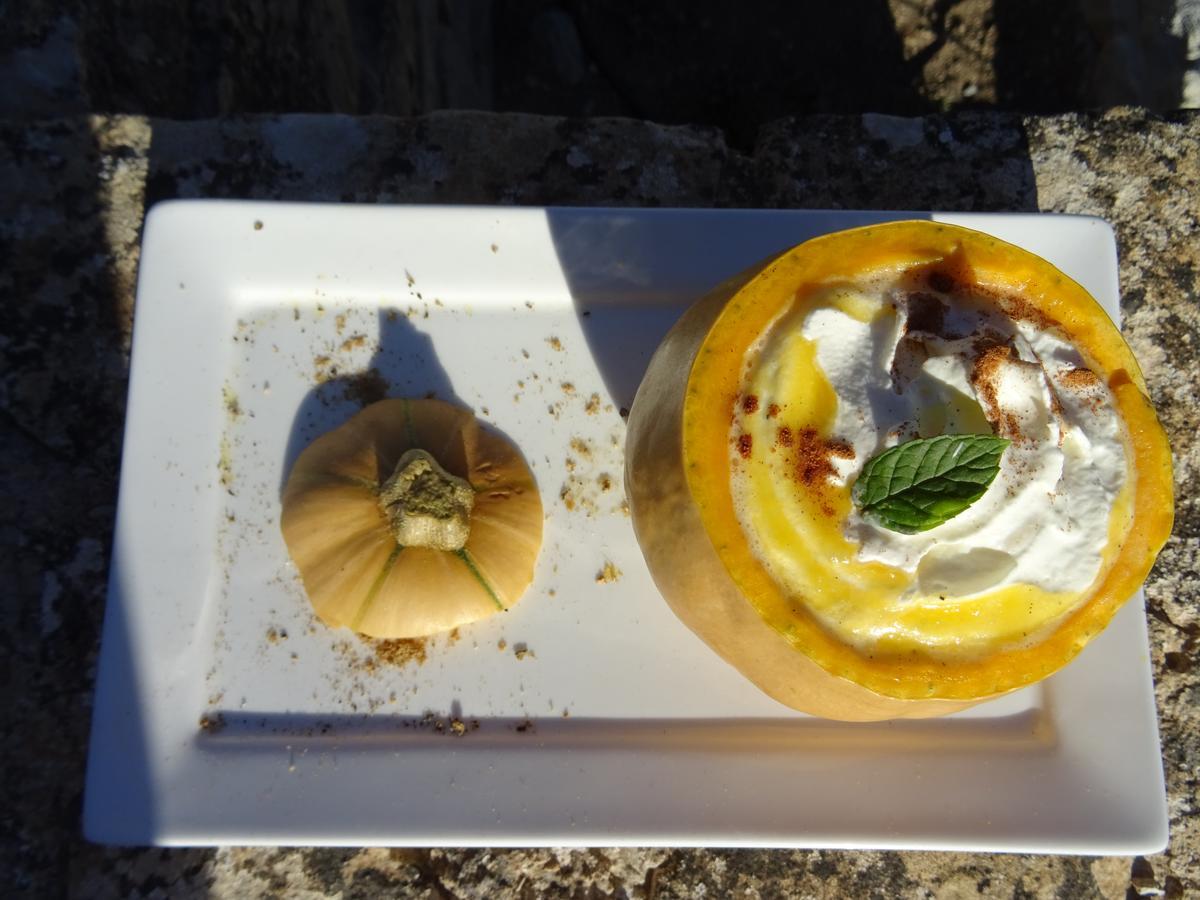Les Jardins D'Eleusis Bed & Breakfast Murs  Eksteriør bilde